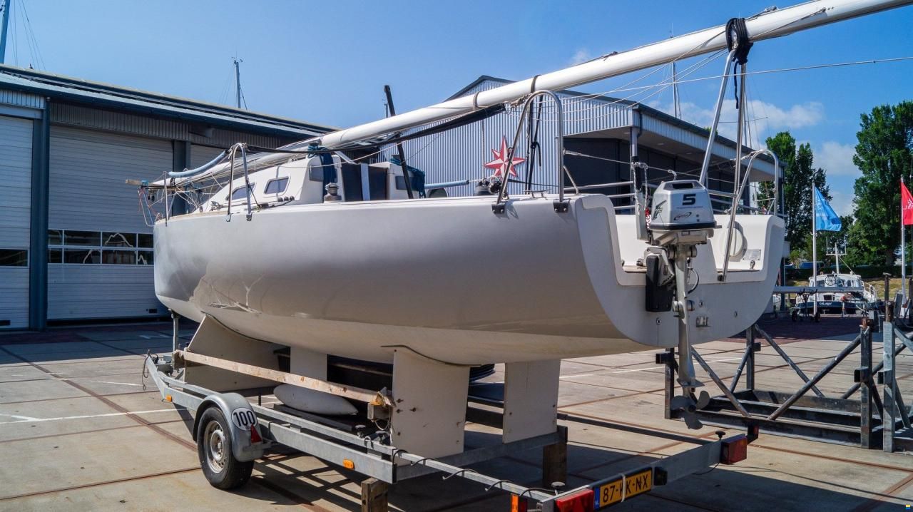 Mak 7 JG750