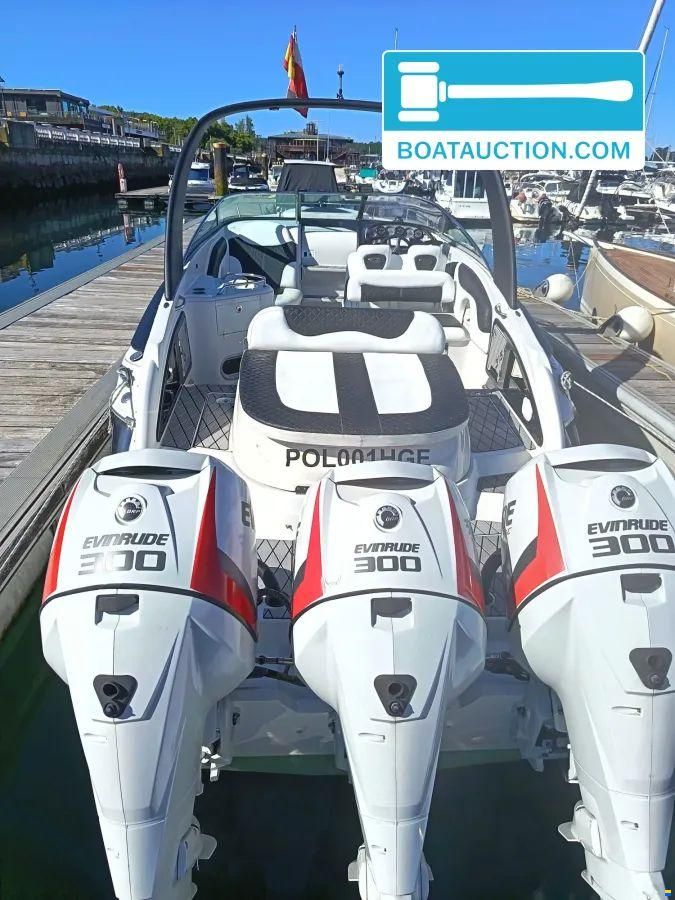 Crownline 315 SCR