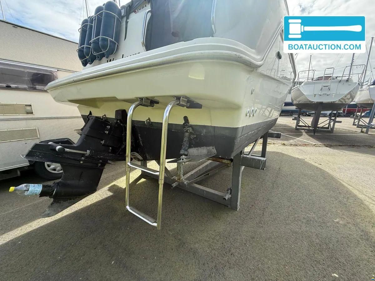Bayliner 2355