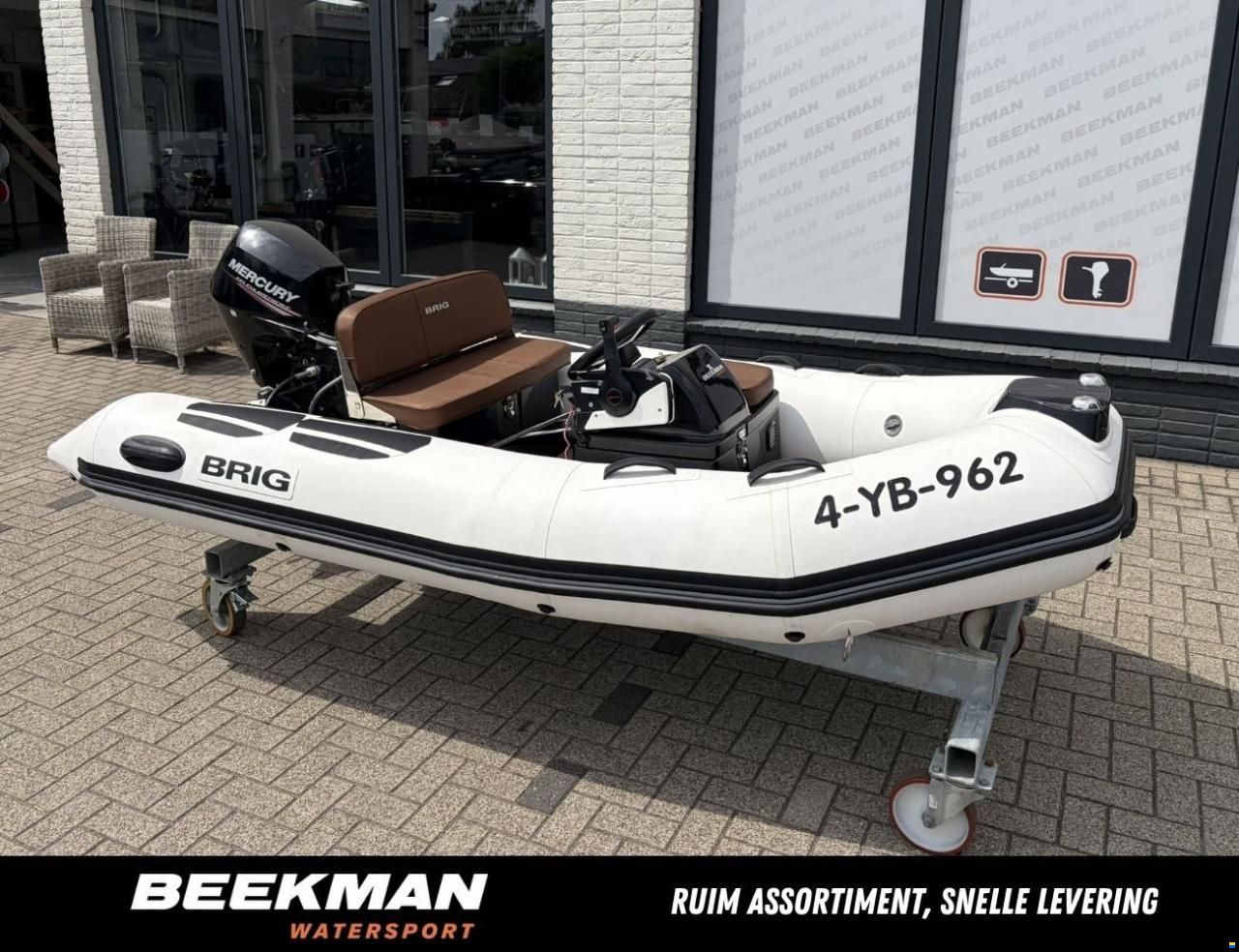 Brig Inflatable Boats Falcon 330 de Luxe