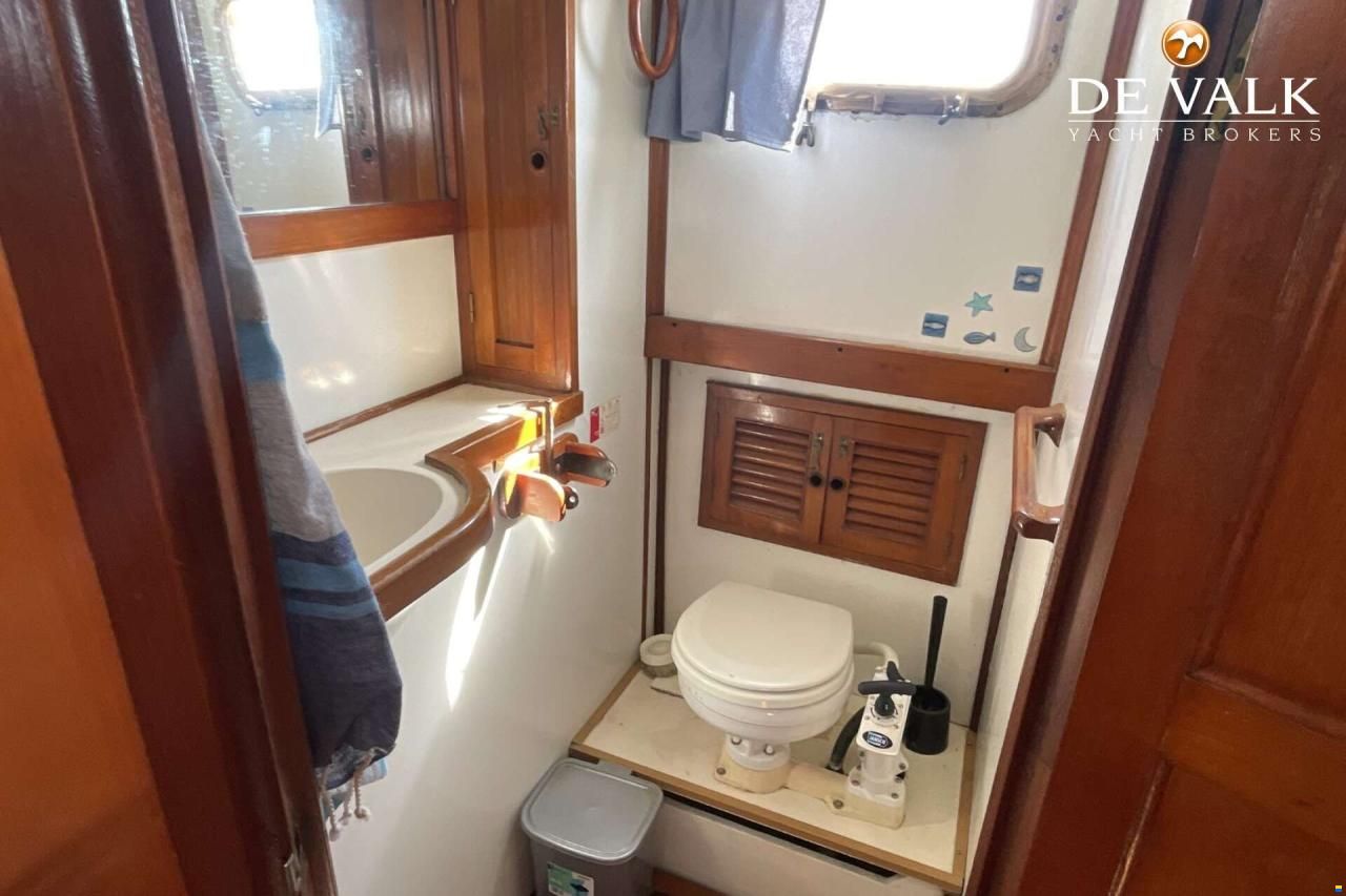 CHUNG HWA BOAT BUILDING TRAWLER 34