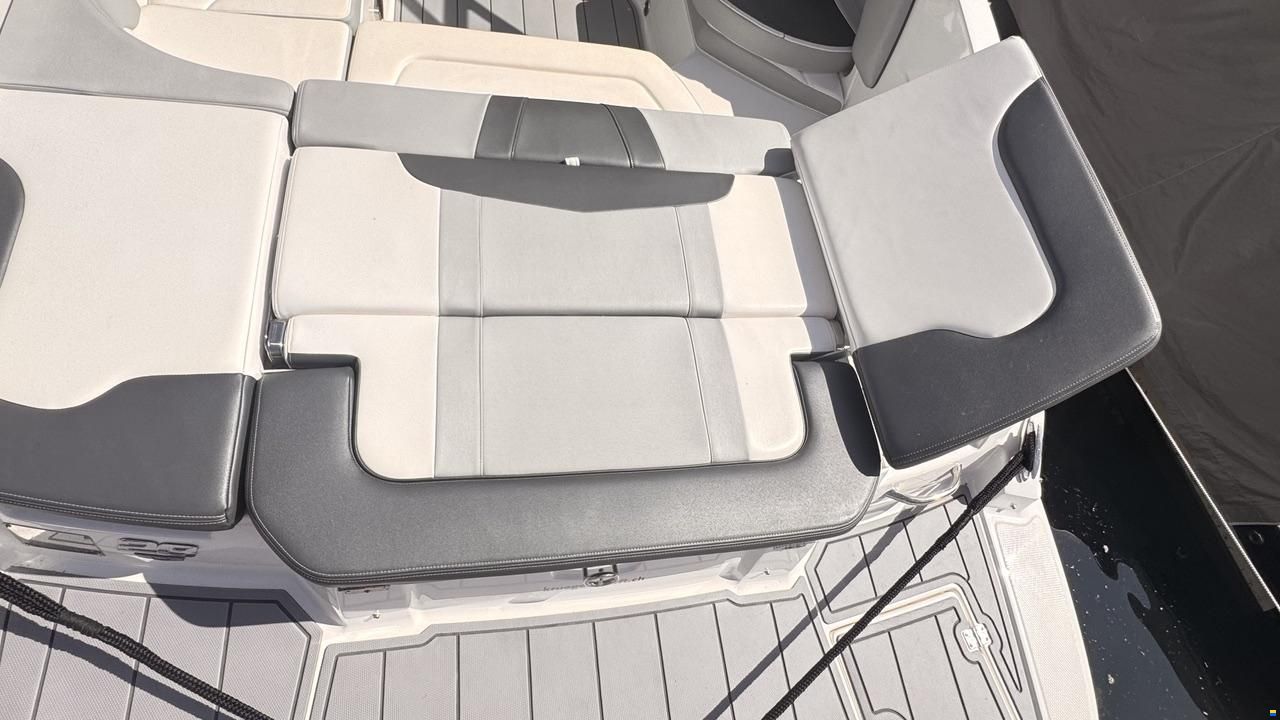 Chaparral 23 SSI