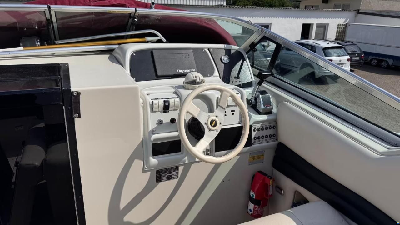 Crownline Crowliner 250cr