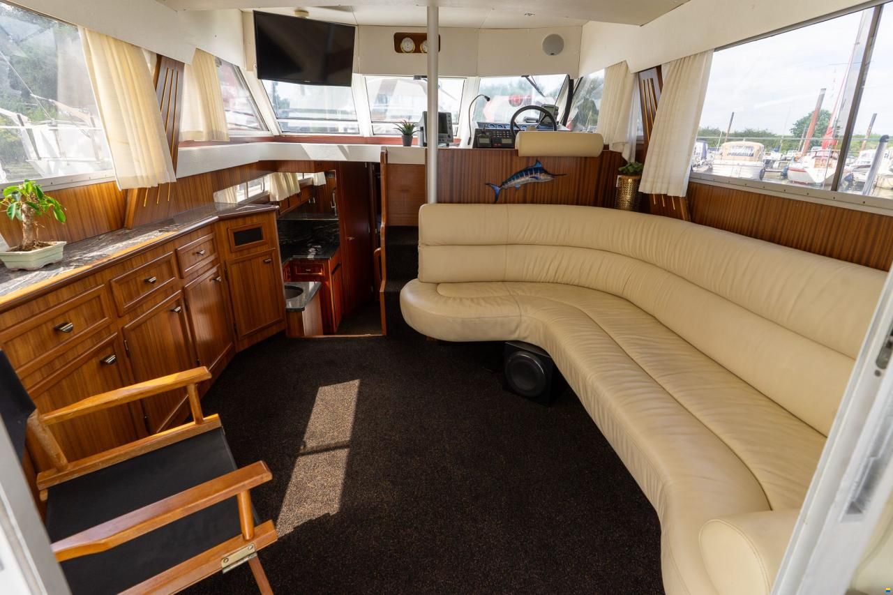 Princess 385