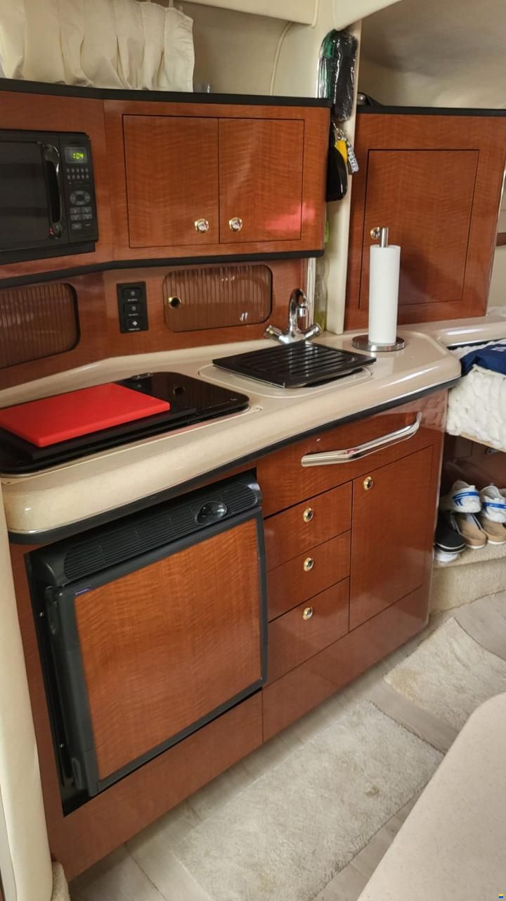 Sea Ray 335 Sundancer