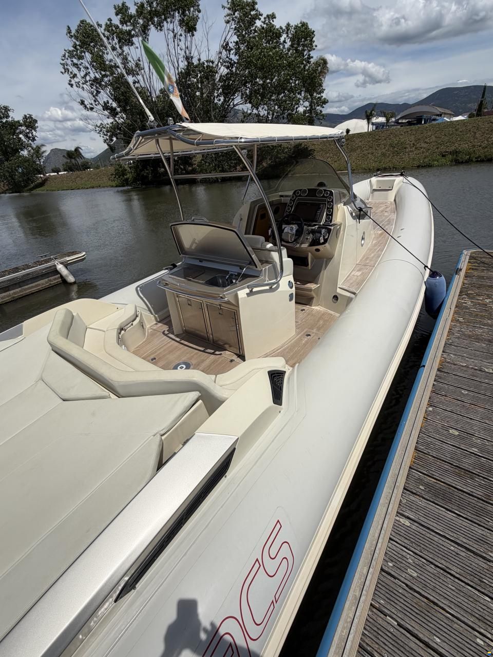 SACS Strider 11