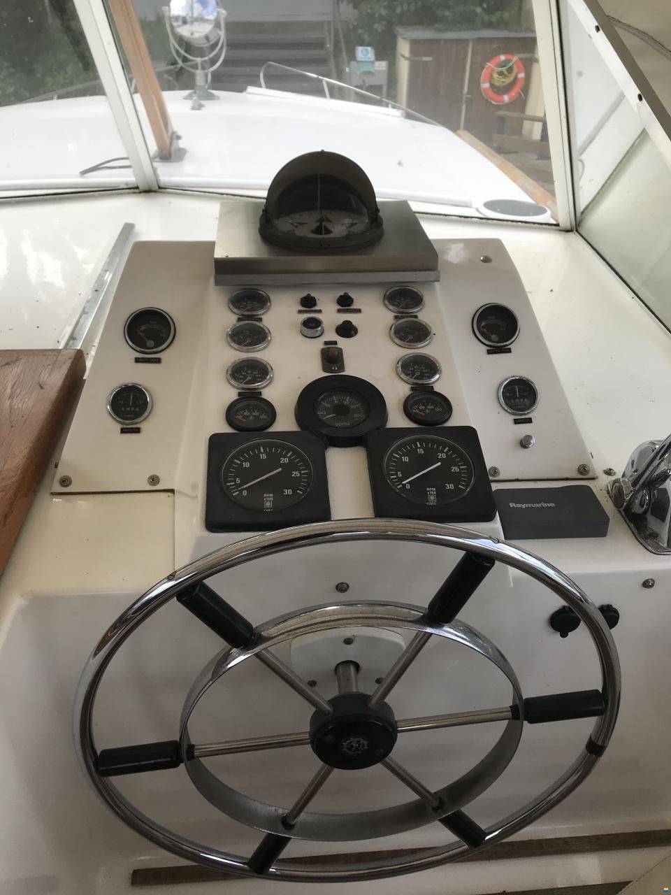 Broom Ocean 37