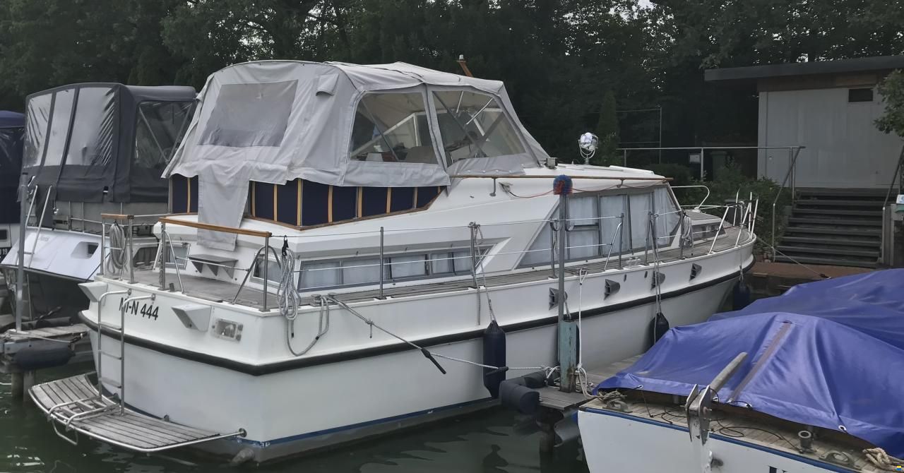 Broom Ocean 37