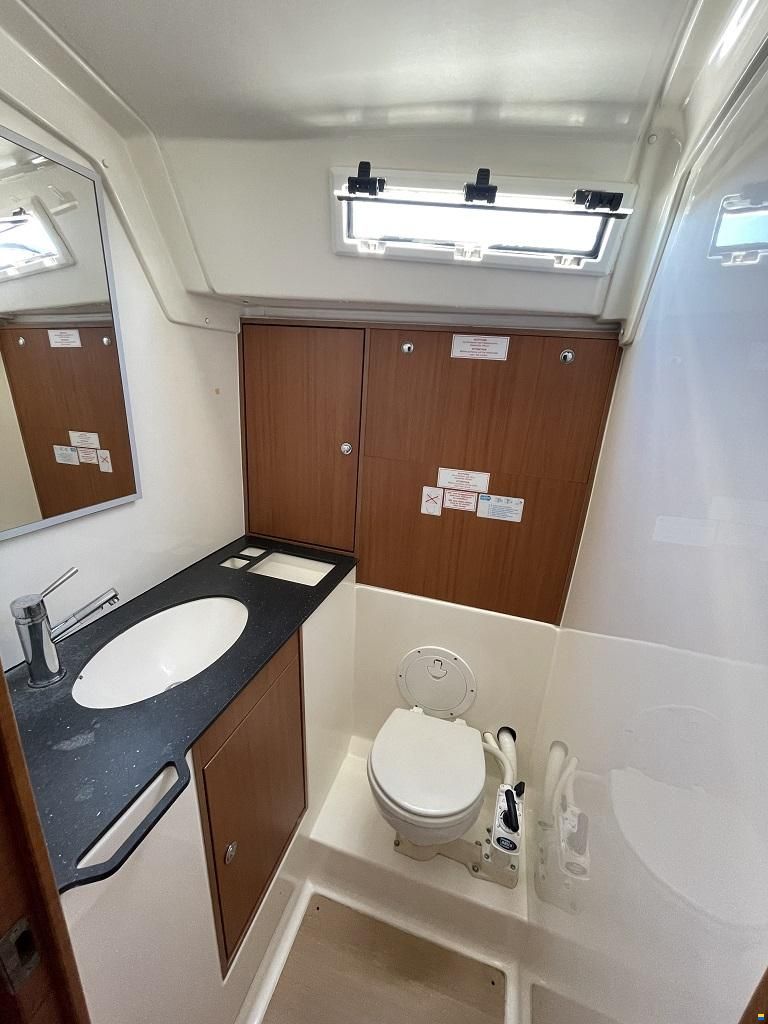 Bavaria CRUISER 45
