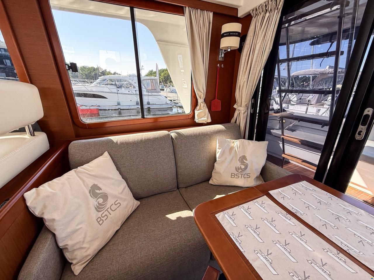 Beneteau Swift Trawler 34
