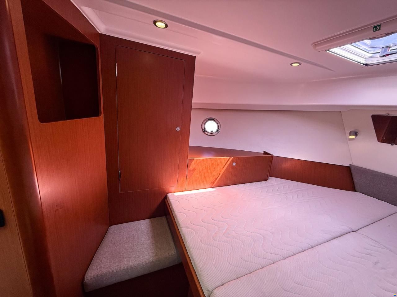 Beneteau Swift Trawler 34