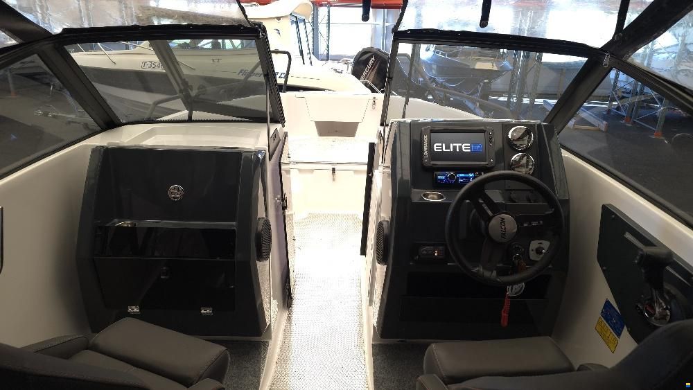 Falcon Boats Falcon BR7