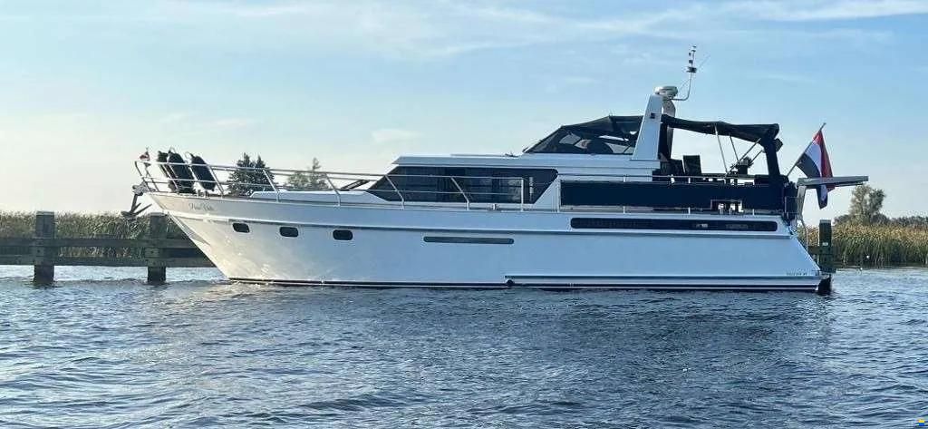 Valkkruiser Falcon 45 Challenger cabrio
