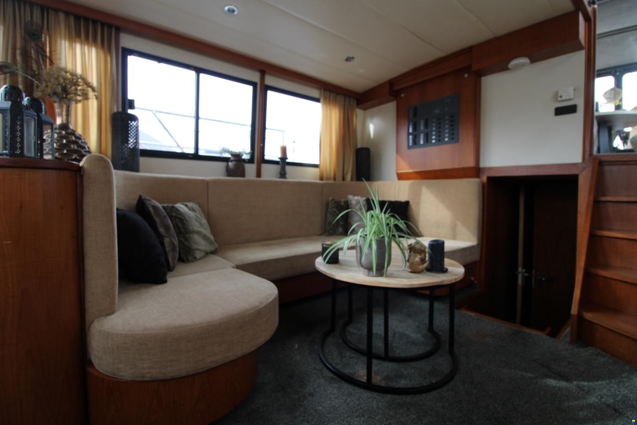 Valkkruiser Falcon 45 Challenger cabrio