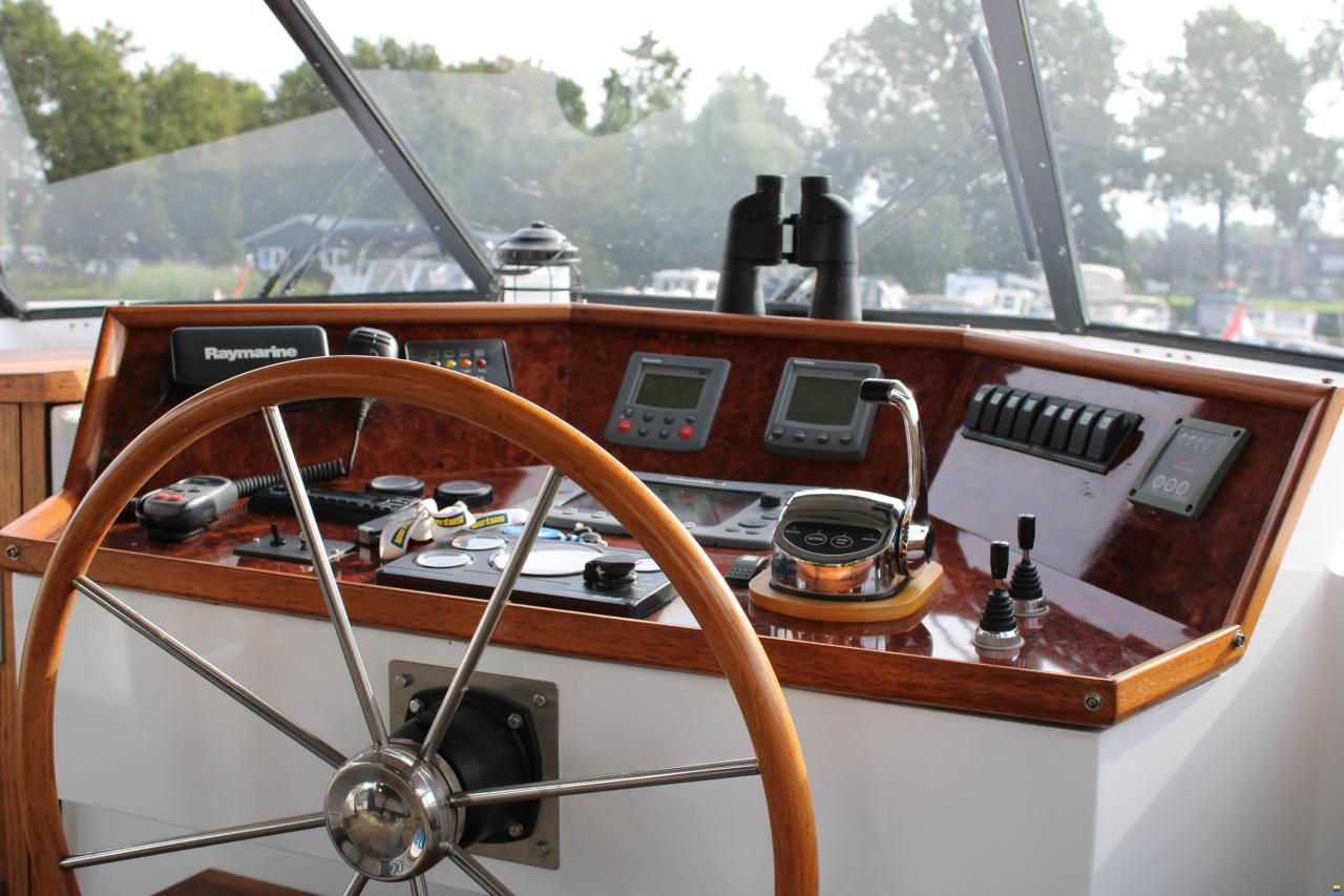 Valkkruiser Falcon 45 Challenger cabrio