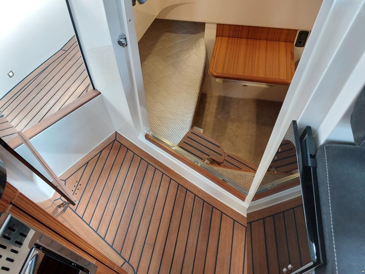 Marex 320ACC