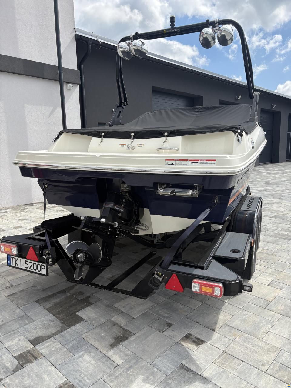Bayliner VR4