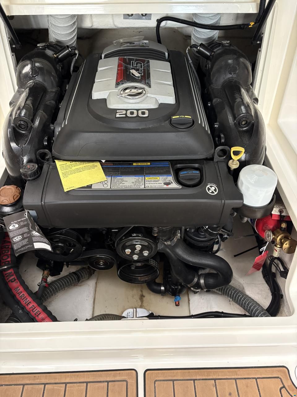 Bayliner VR4