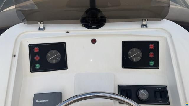 Fairline PHANTOM 37