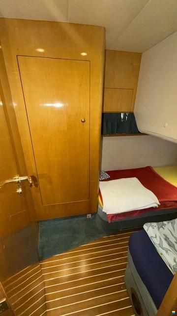Fairline PHANTOM 37