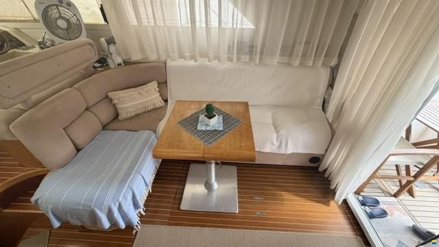 Fairline PHANTOM 37