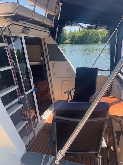 Sealine 305