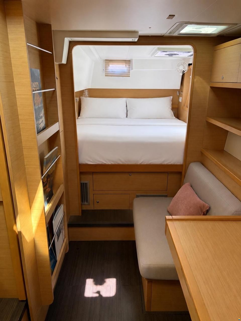 Lagoon 40 Motor Yacht