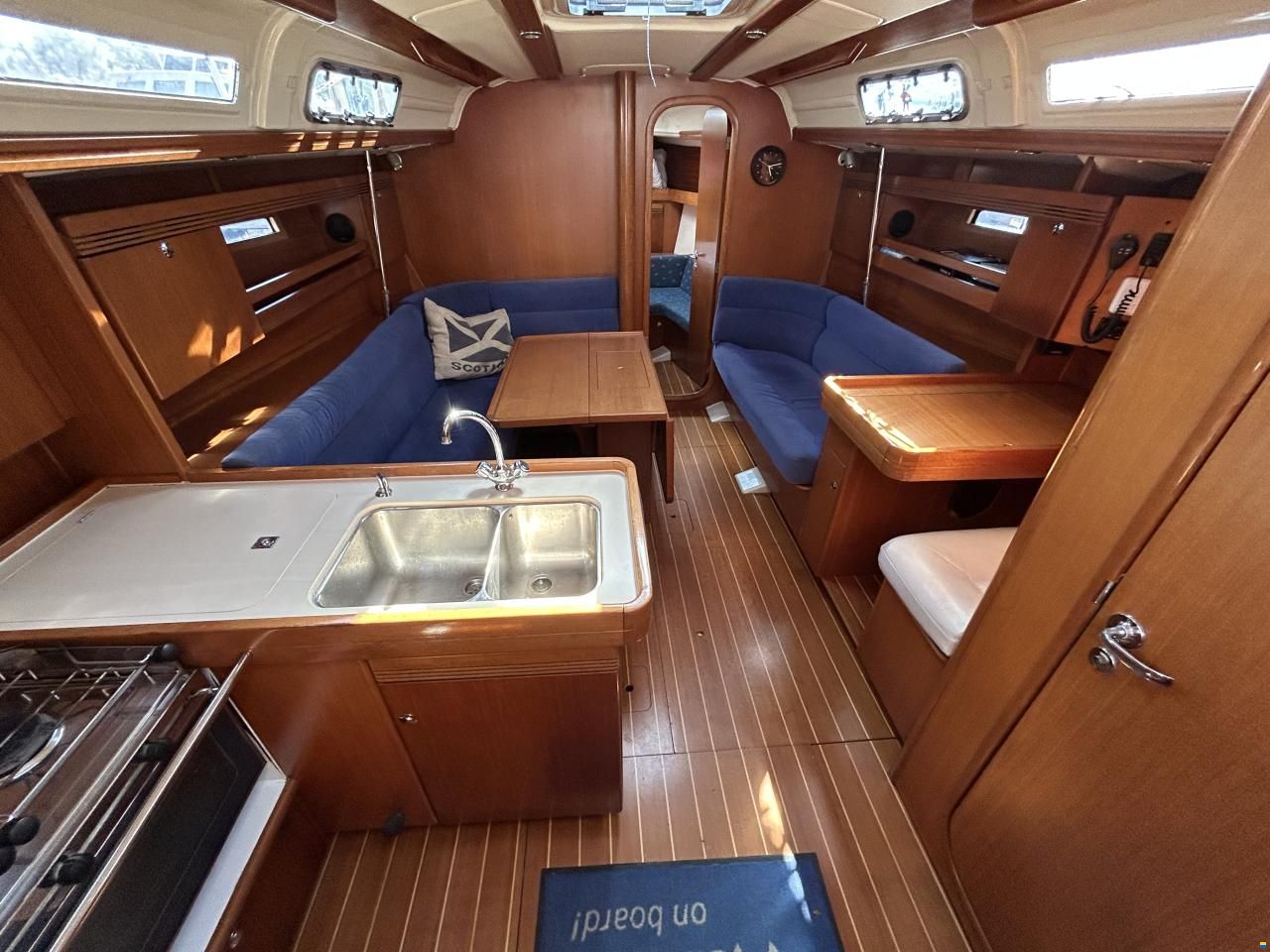 Dufour 40 Performance