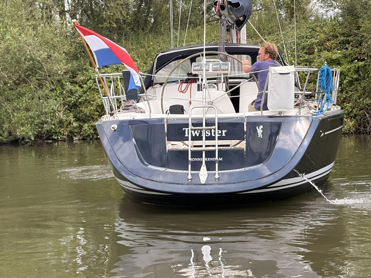 Dufour 40 Performance