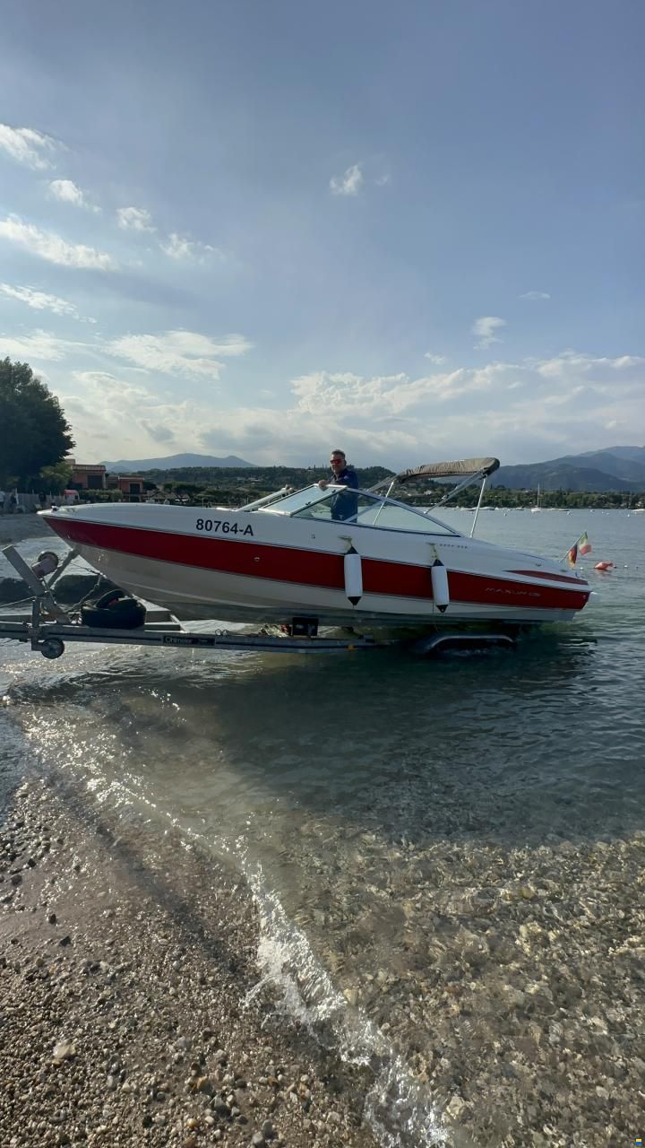 Maxum 2200 SR