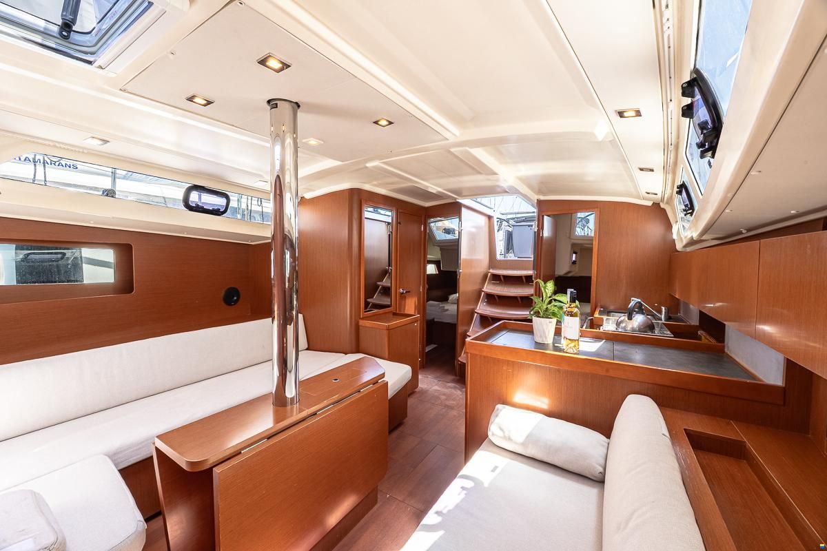 Beneteau Oceanis 41.1