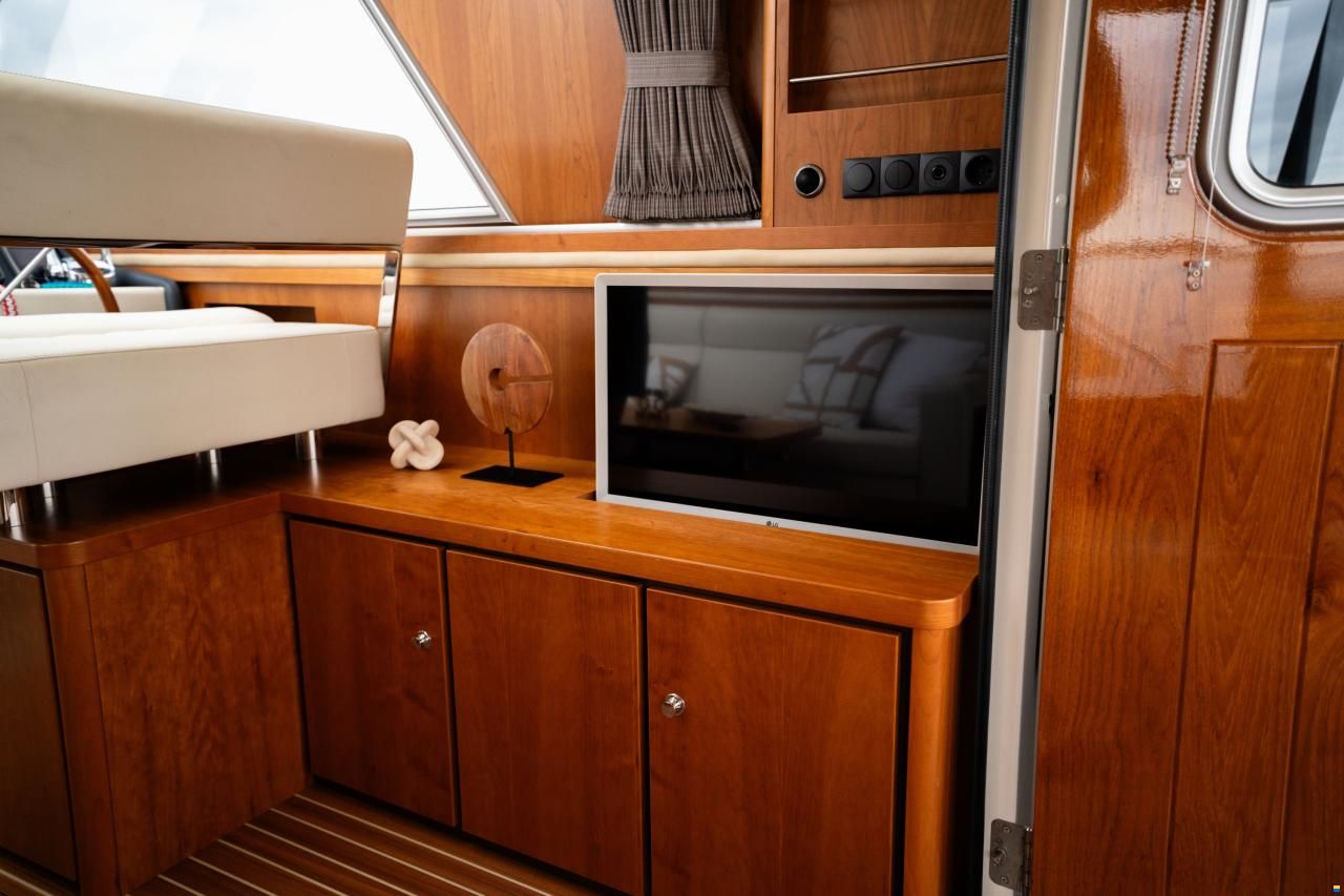 Linssen Range Cruiser 450 Wheelhouse