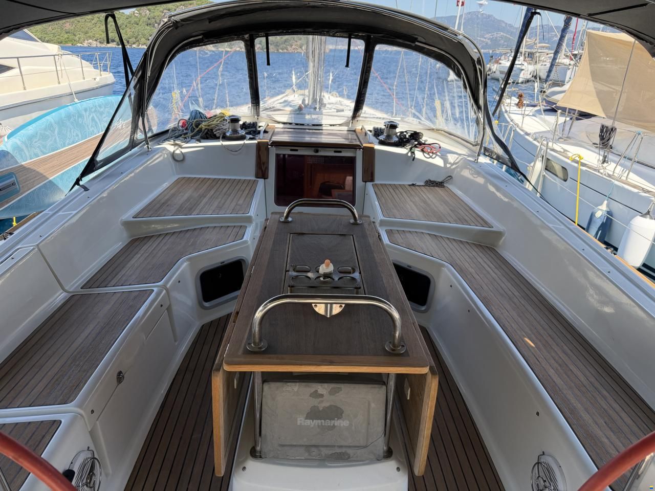 Jeanneau 53