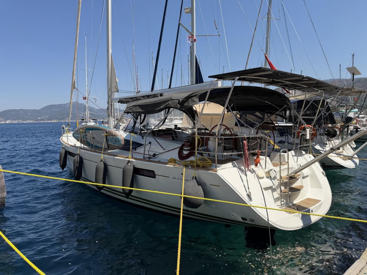 Jeanneau 53