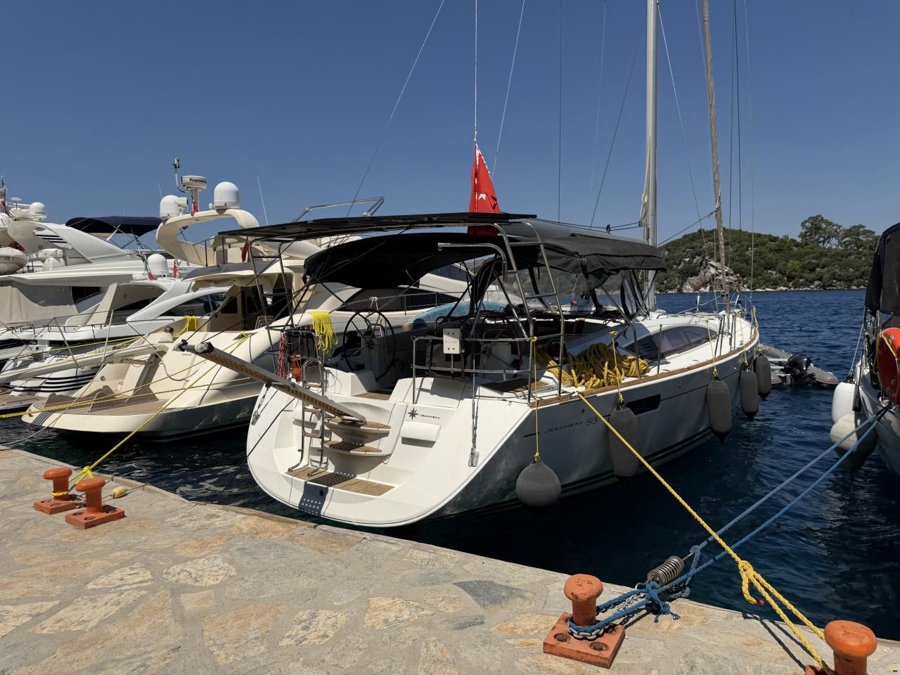 Jeanneau 53