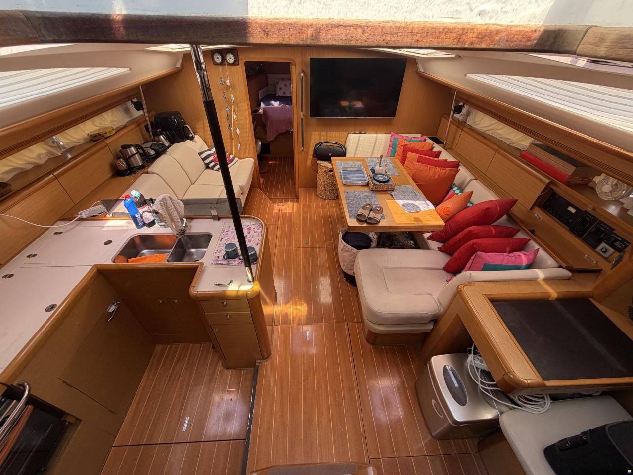 Jeanneau 53