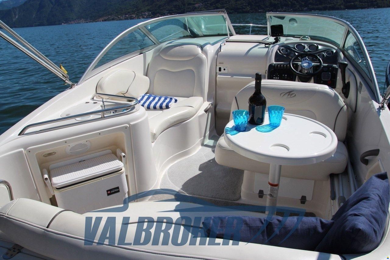 Monterey Boats 250 Cruiser