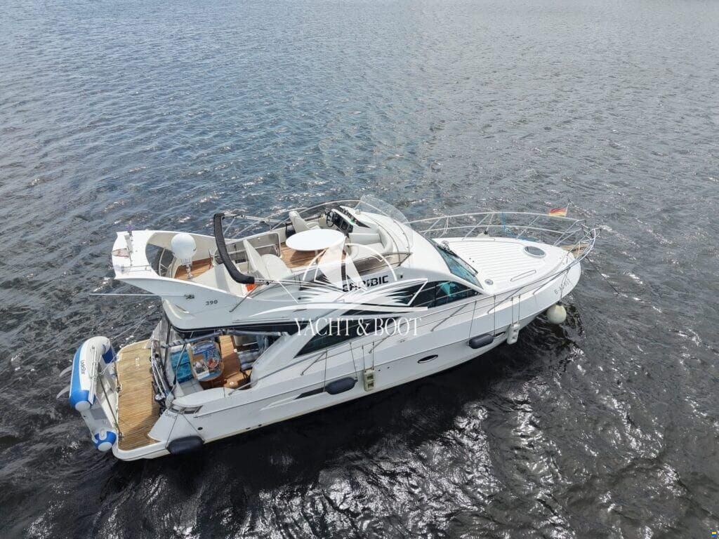 Galeon 390 Fly