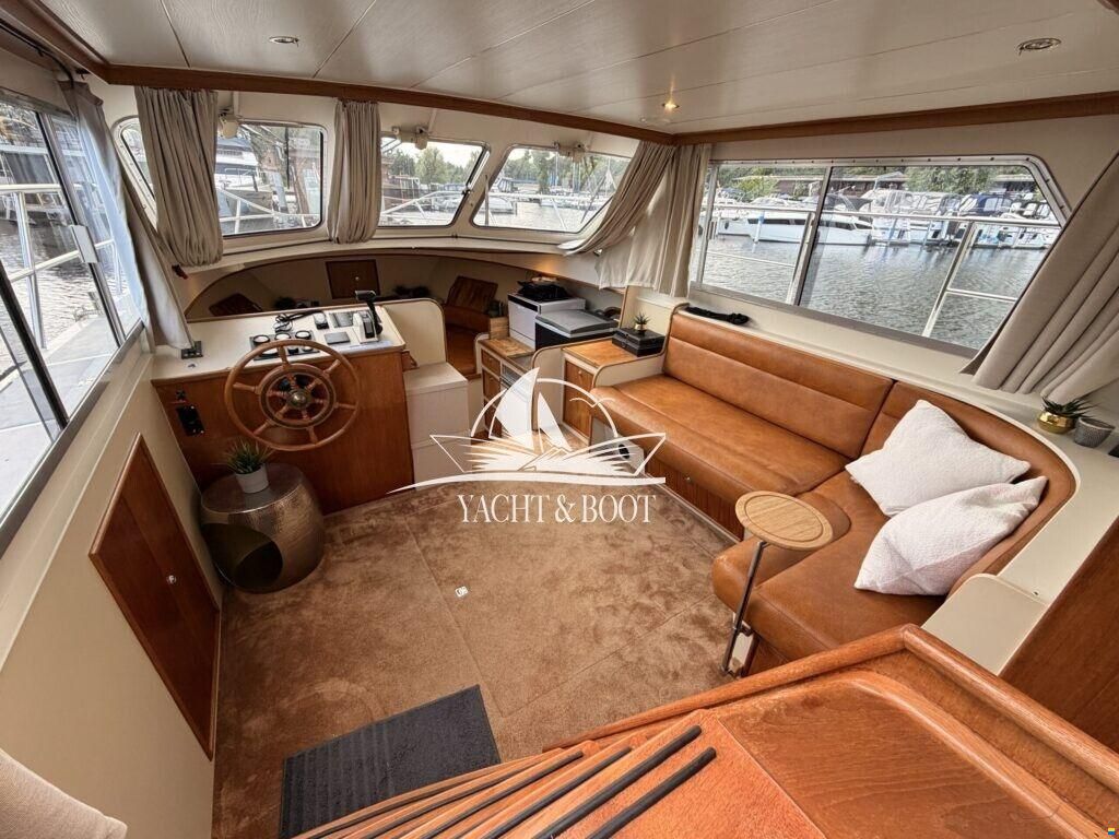 Veha Sedan Cruiser 35