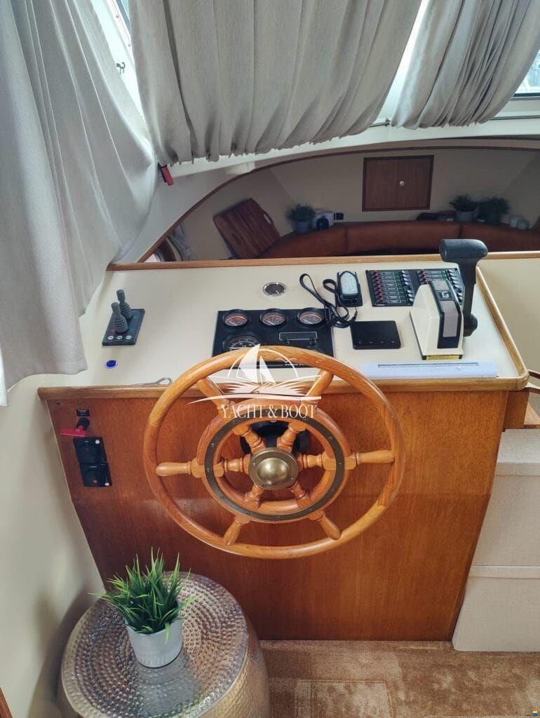 Veha Sedan Cruiser 35