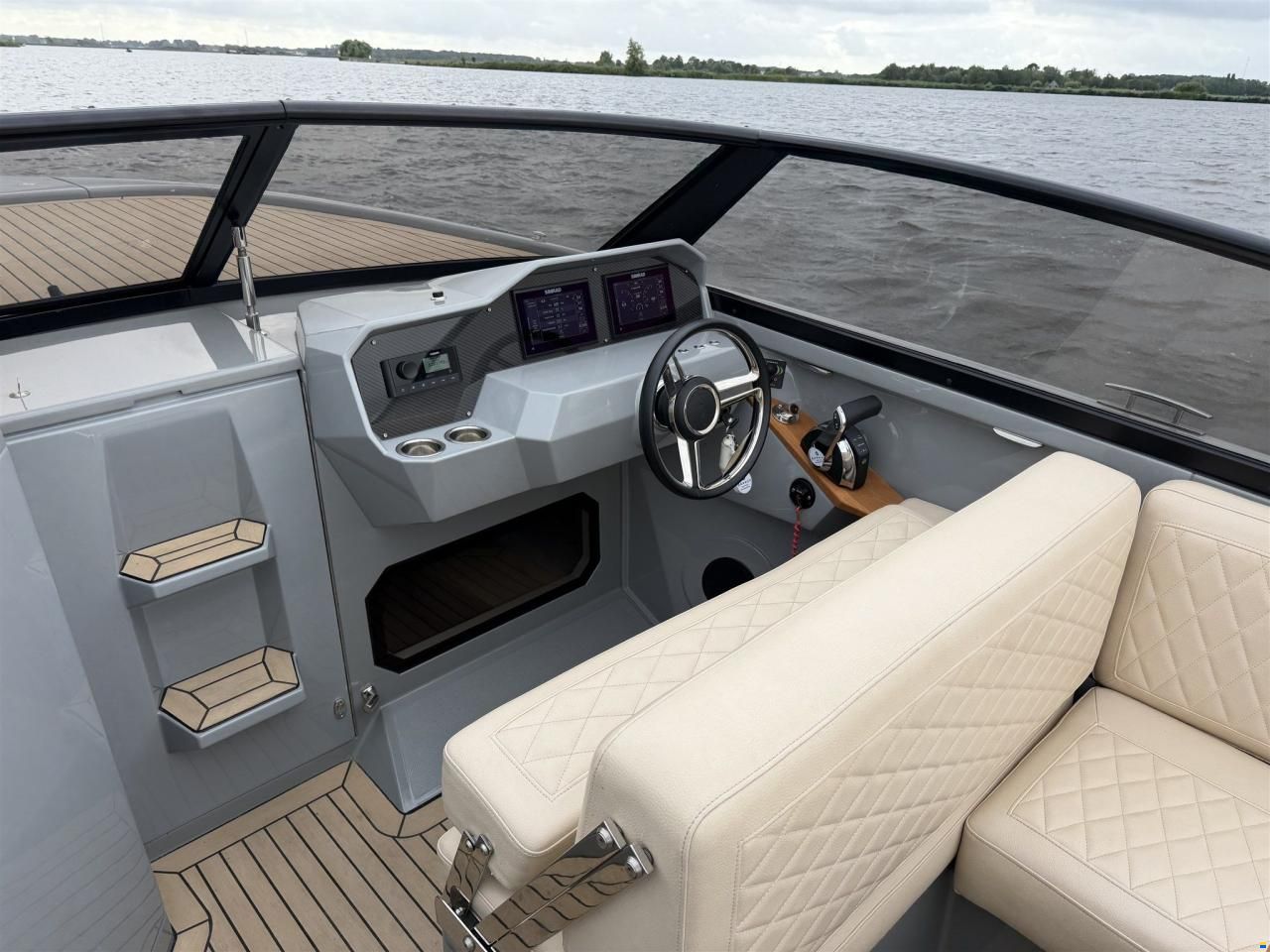 Rand Leisure 28