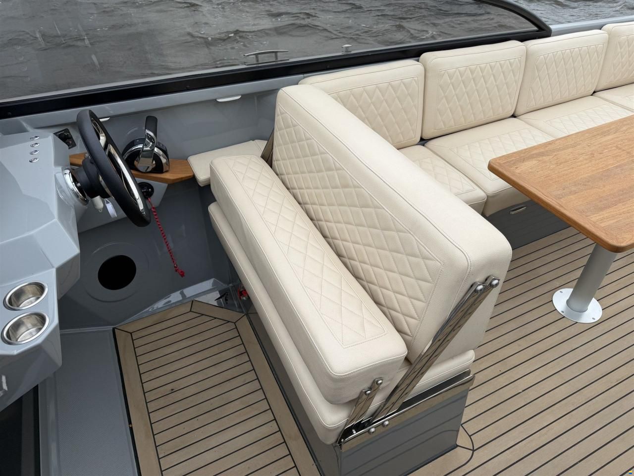 Rand Leisure 28