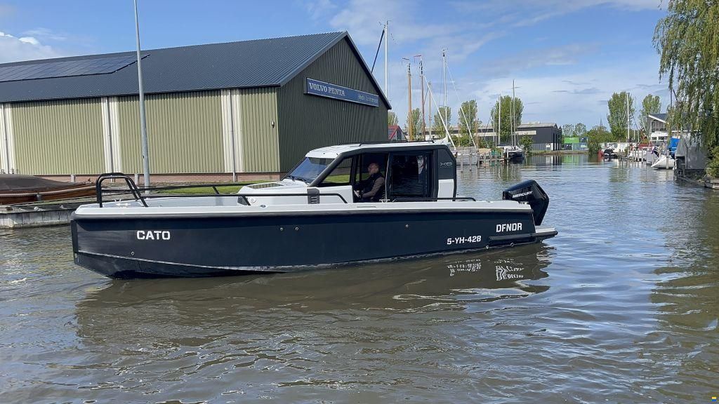 XO Boats DFNDR 9