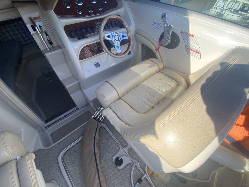 Sea Ray 260 overnighter