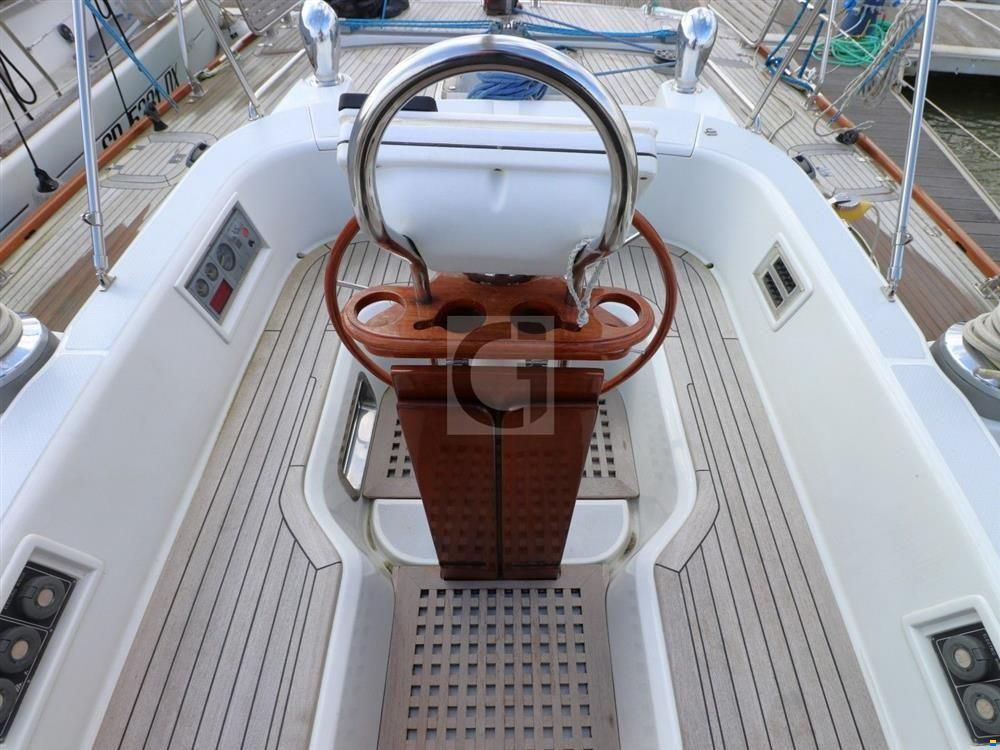 Hylas 54 RS