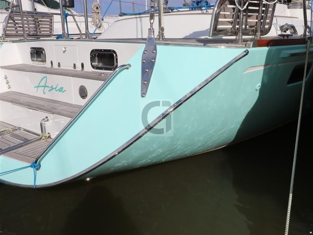 Hylas 54 RS