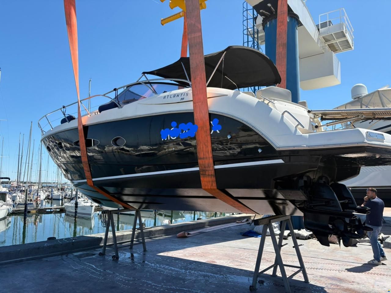 Atlantis 35