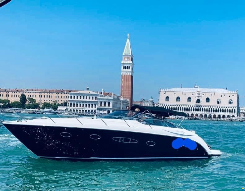 Atlantis 35
