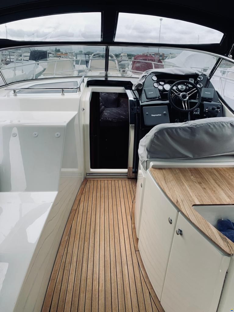 Atlantis 35