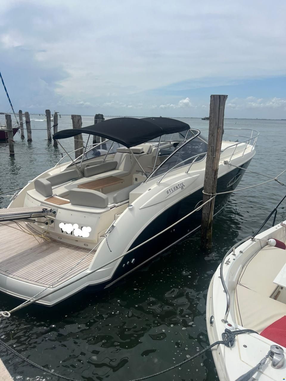 Atlantis 35